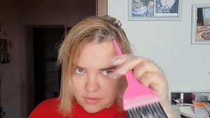 покраска волос дома краской  l'oreal paris excellence creme 8.12