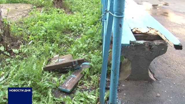 В ОРЕНБУРГЕ МОЛОДАЯ ПАРА ВЫПАЛА ИЗ ОКНА  МНОГОЭТАЖНОГО ДОМА