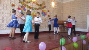 Танец Бал дождя ко Дню учителя, 05 10 2018, 4 А кл