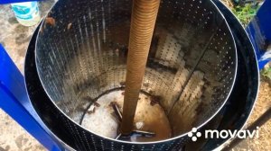 Пресс «ВИЛЕН 25л» в работе для винограда  #прессвилен25л #прессвиноградный