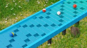 Marble Race Survival - Countryballs Marble Race 3D (35 Countries)