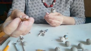 Лепим керамические бусины. Часть 2