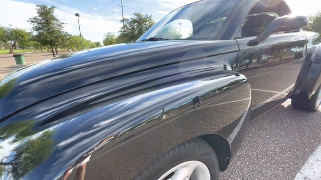 2004 Chevrolet SSR 1/2 Ton Walk-around Video смотреть онлайн