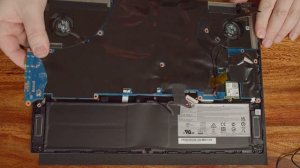 MSI Delta 15 SSD & RAM Upgrade - das war weird