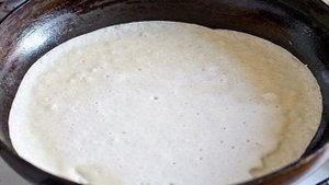 Блины с красной рыбой и огурцом