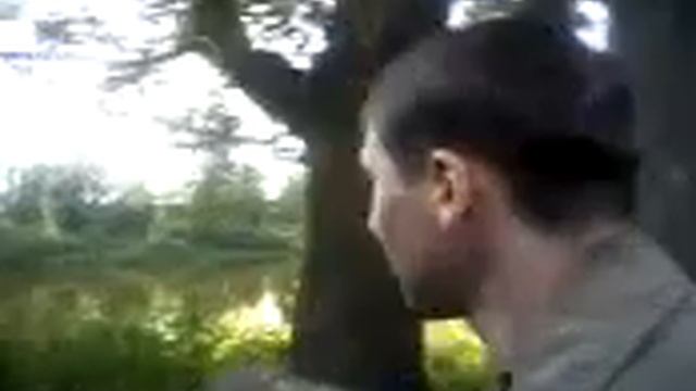 Парни гуляют по деревне смотреть онлайн