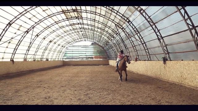 Знакомьтесь, Ксения Рябова. смотреть онлайн