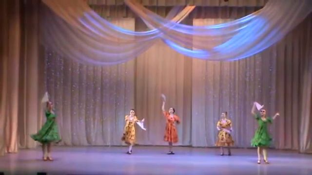 Русский танец "Задорная кадриль". Преп. Игумнова И.И. смотреть онлайн