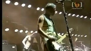 07. Rammstein - Links 2-3-4 (Big Day Out Festival 2001)