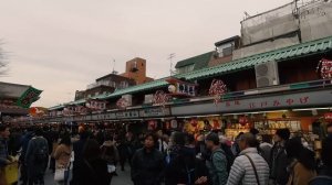 Самый популярный храм в Токио! Сэнсо-дзи - буддийский храм в районе Асакуса