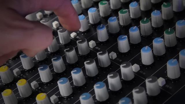 Allen & Heath MixWizard4 Series смотреть онлайн