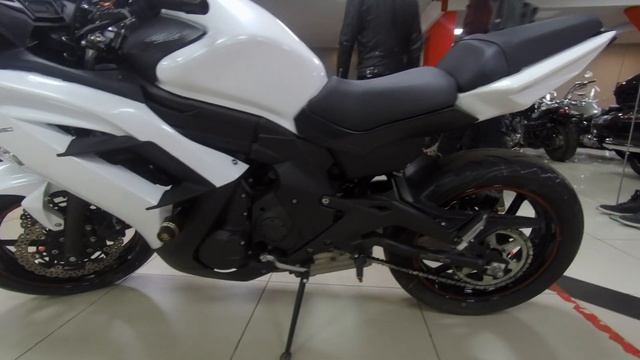 Мотоцикл KAWASAKI EX650 E Арт. K01402 Мотосалон Мегамото смотреть онлайн