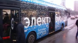 Новогодний электробус ЛиАЗ-6274 по маршруту Т56 на Дмитровском шоссе