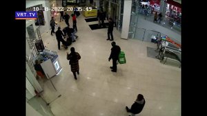 Драка в торговом центре.