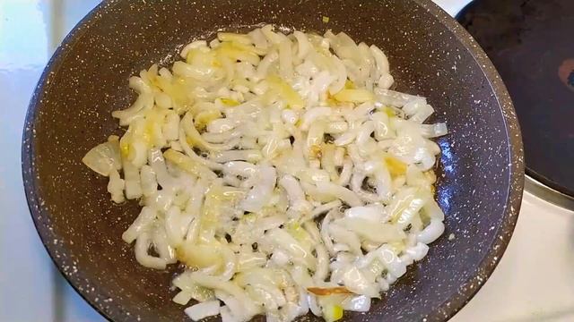 Салат из Фасоли с Сухариками
