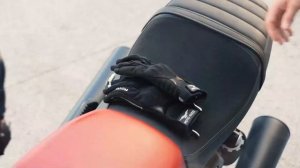 2023 Moto Guzzi V7 Stone