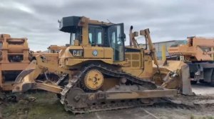 Бульдозер CATERPILLAR D6T