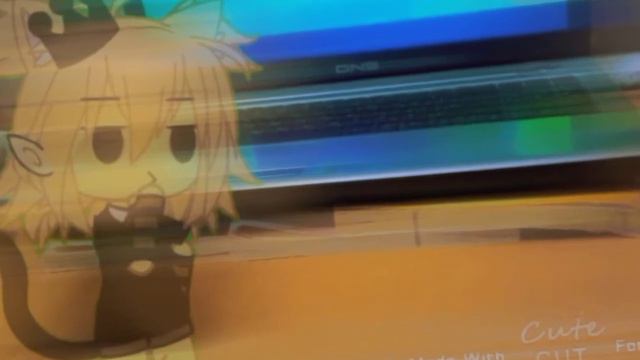 теперь она сомной живёт)~
