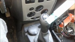 Каким клеем клеят зеркала заднего вида автомобиля