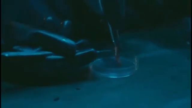 Фильм Опасная бездна / Ужастик / ужасы 2020 / Страшный фильм / фильмы для взрослых