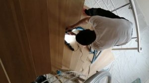 Шлифовка лестницы