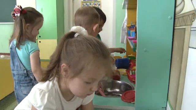 Один день из жизни садика группа Пчелки смотреть онлайн