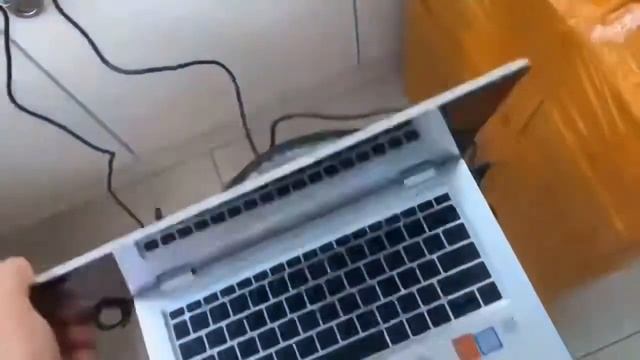 Hp EliteBook 1030 X360 Core i5 смотреть онлайн