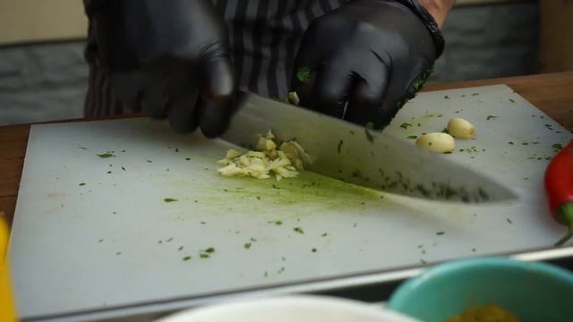 Как приготовить сочное филе индейки и вкусный соус к нему