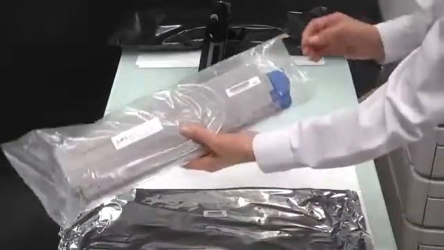 MC800 серия Как заменить печатный барабан и картридж на серии OKI MC800 смотреть онлайн