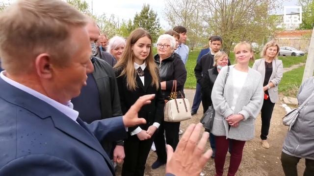 Спортивной площадке возле 4 школы быть! смотреть онлайн