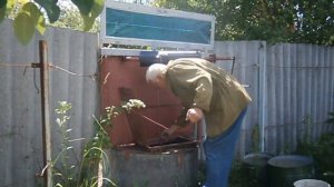 Чистить колодец грейфером удобно и безопасно.