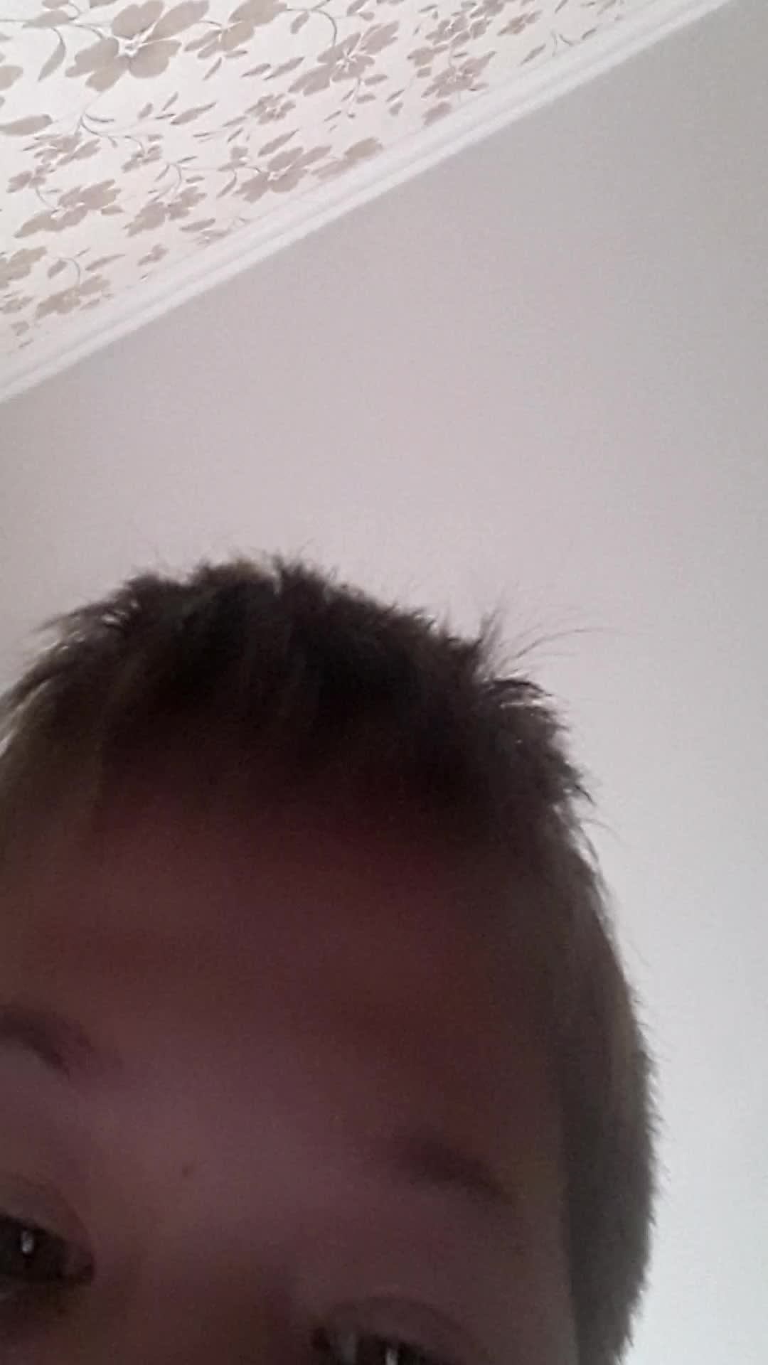 первый стрим смотреть онлайн