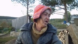 Пьяная бомжиха розказует как дала