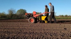 Посадка картофеля млтблоком и картофелесажалкой целина кс-01