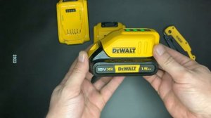 USB адаптер DEWALT  ,для батарей XR 12,4V   14,4V   18V