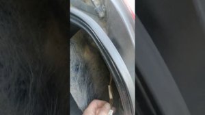 Как снять фишку, разьединить разъём заднего фонаря на Ниссан Примера р12