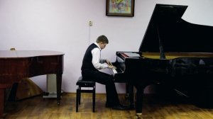 Д. Шостакович "Фантастический танец до мажор", Р. Глиэр " Прелюдия до минор".