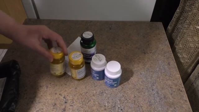 Получили Посылку . Зачем купили Витамин Д3 в таких Больших Дозах . смотреть онлайн