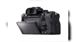 Sony Alpha ILCE-7RM4A Full-Frame 61.0MP Mirrorless Digital SLR Camera Body.