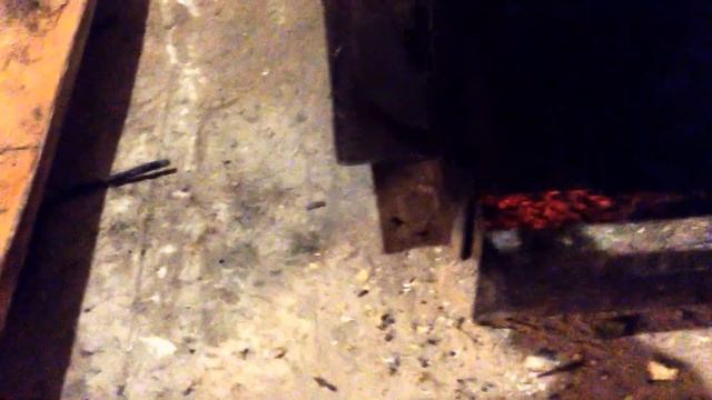 печь ,огонь, большой шар, ведро смотреть онлайн