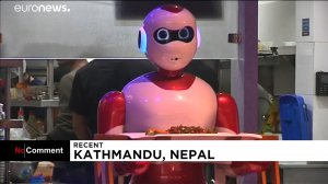 В непальском ресторане заменили официантов роботами