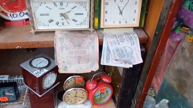 БАРАХОЛКА на ДАРНИЦЕ - учимся читать клейма, покупки с подписчицей, советская посуда #барахолкакиев