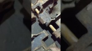 ДТ 75 как я шплинтую палец гусеницы