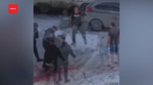 Мужчина с ножом напал на женщину с ребенком в Норильске