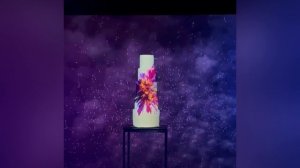 3D проекция на праздничный торт.