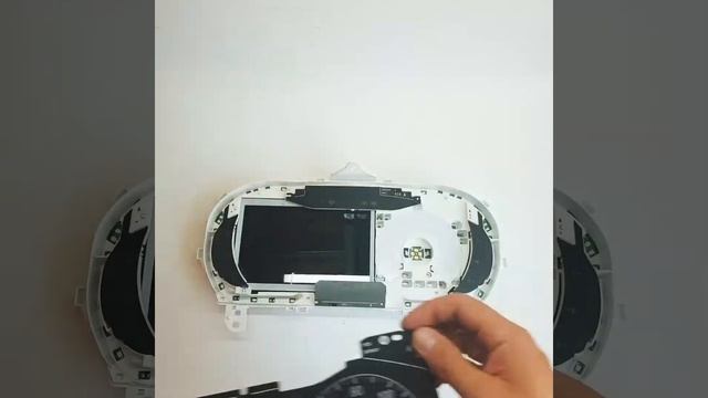 Замена шкал приборов Honda Accord 10 смотреть онлайн