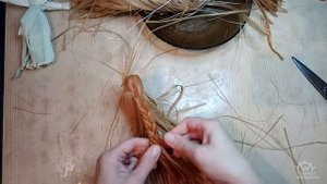 Куколка народная из мочальной кисти (липового лыка). Мастер-класс на тему "В гостях у природы"