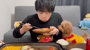 【モッパン】チーズハンバーグ?コーンバターご飯?【mukbang】