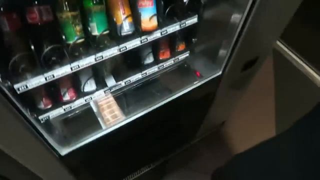 ВЛОГ (ДЖАРАХОВ НА АССОЦИАЦИЯХ, ОЗВУЧКА "БЕЗУМИЯ") смотреть онлайн