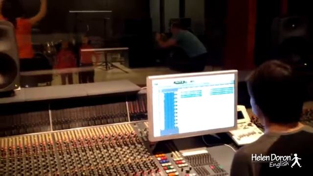 Dasha and Ksusha - Rainbow смотреть онлайн